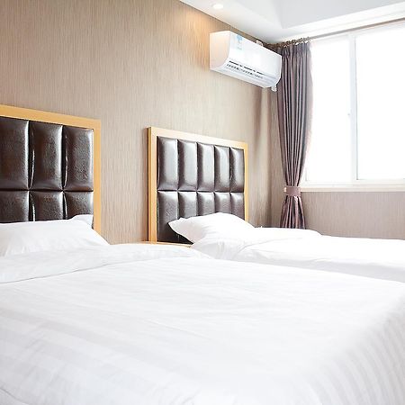 שנגחאי 100 Inn Plus Pudong Airport Hotel מראה חיצוני תמונה